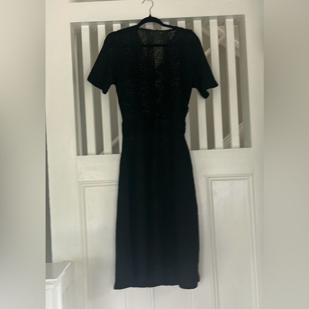 Gorgeous vintage ribbon black dress great condition ! Size 8/10 no tags
